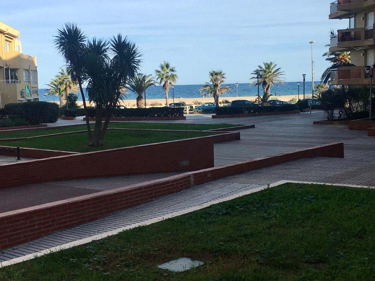 Apartment Vue Mer. Calme Et Idealement Situe Canet-en-Roussillon