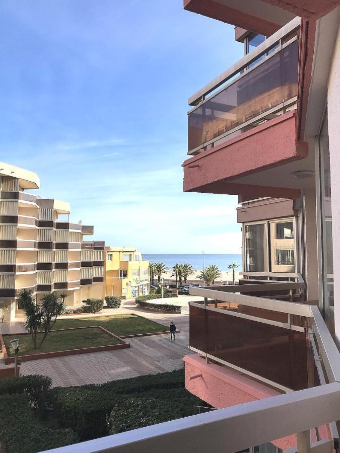 Appartement Vue Mer. Calme Et Idealement Situe